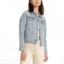 Levi's Women's Original Trucker Jacket -Outdoor women's clothing store Levis Trucker Jacket Jeanie Front