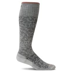 Goodhew Sockwell Women's Damask Graduated Compression Circulator Sock