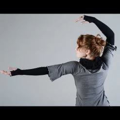 Angelrox Women's Opera Sleeves -Outdoor women's clothing store Womens Opera Sleeves 3013 BLACK pose