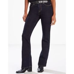 Levi's Women's Classic Fit Boot Leg Jean